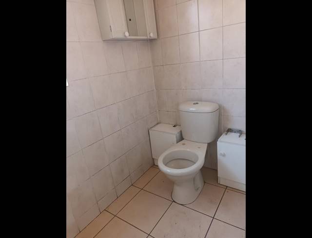 3 BEDROOM HOUSE FOR SALE IN PROTEA GLEN